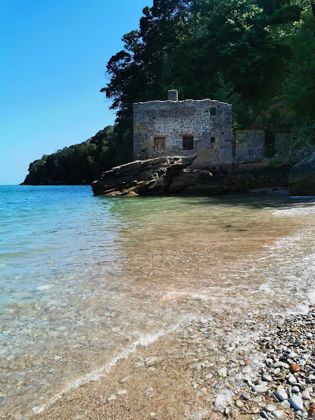 Elberry Cove
