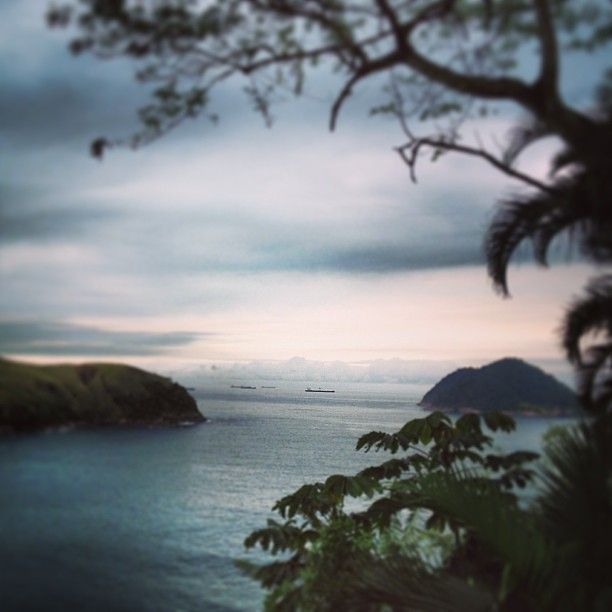 Eu posso ver a praia ea chuva #beach #praia #chuva #rain #toquetoque #saopaulo