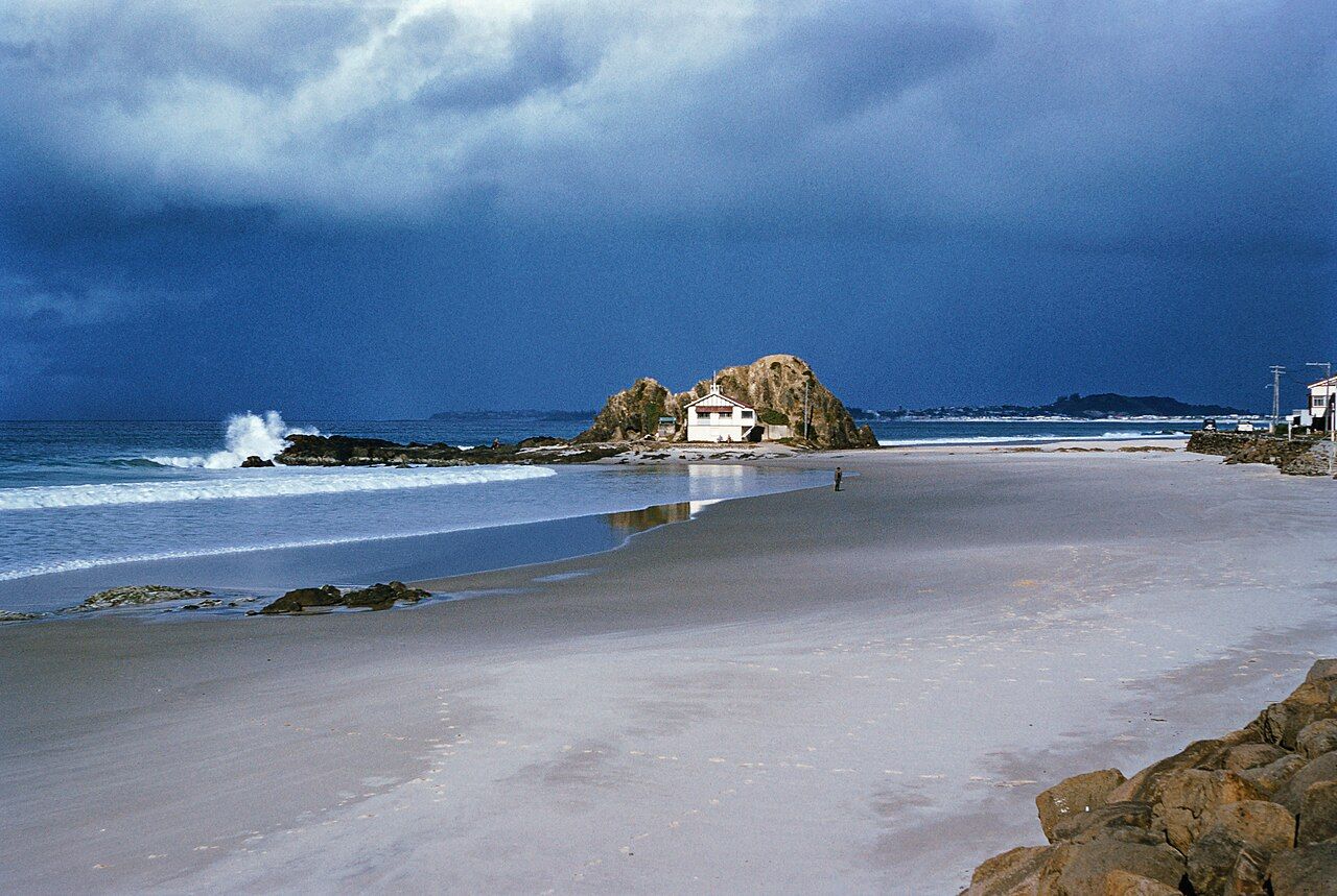 Elephant Rock and surf shed, Currumbin Beach, Queensland, Australia