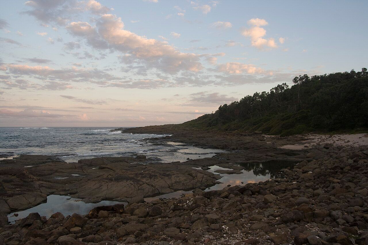 AU-E beach