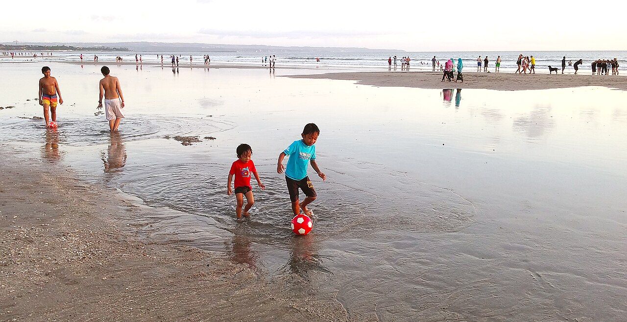Ball game on the Pantai Segara beach