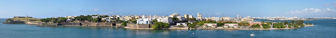 Old San Juan, Puerto Rico pano (5731110869)