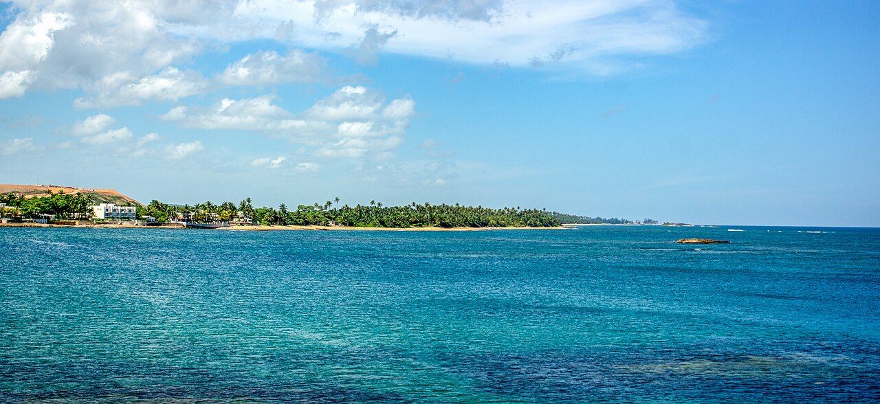 Playa Breñas en Barrio Sabana, Vega Alta, Puerto Rico