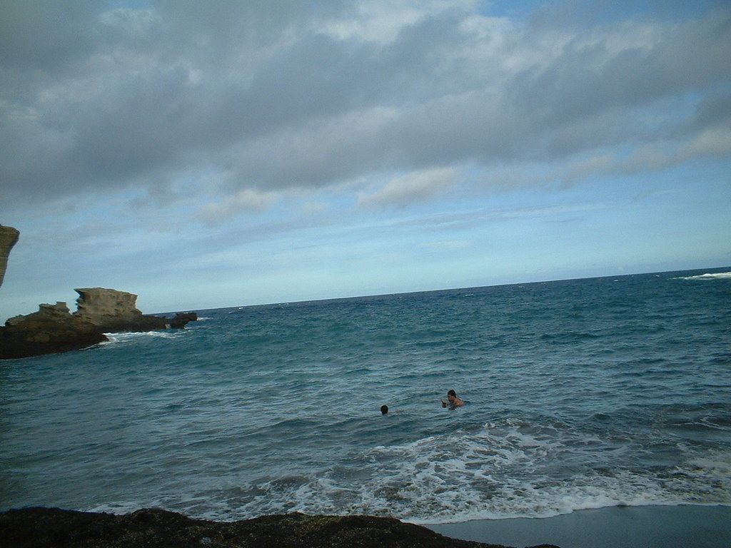 to the Green Sand Beach