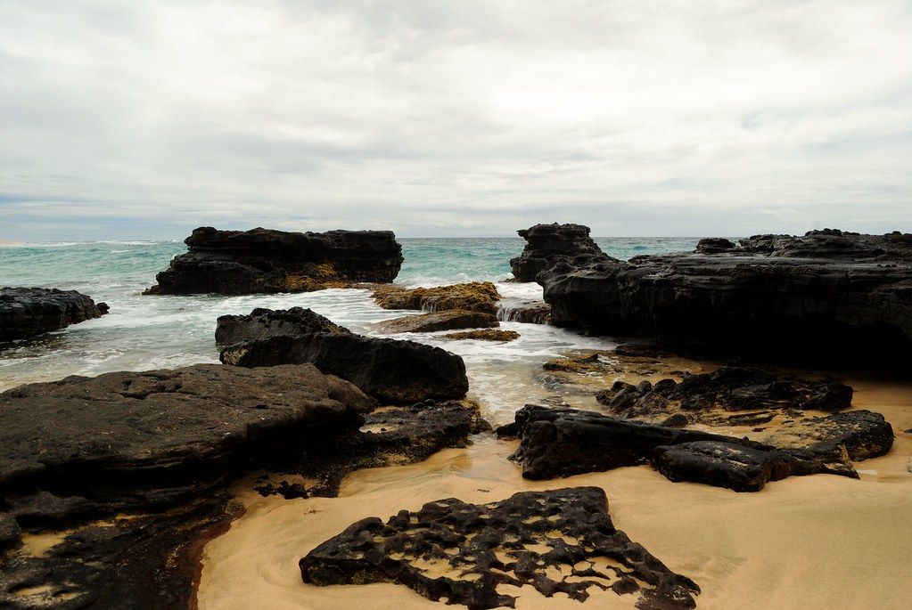 Black Rocks @ Sandy Beach
