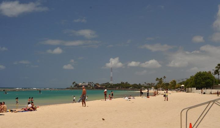 Ala Moana Beach