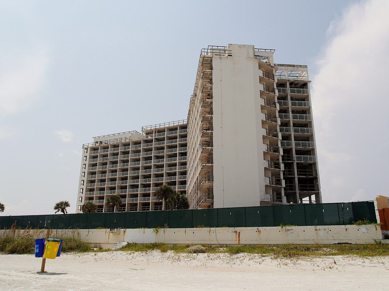 Goose Barnacle 1431 S Atlantic Ave, Daytona Beach, FL, US