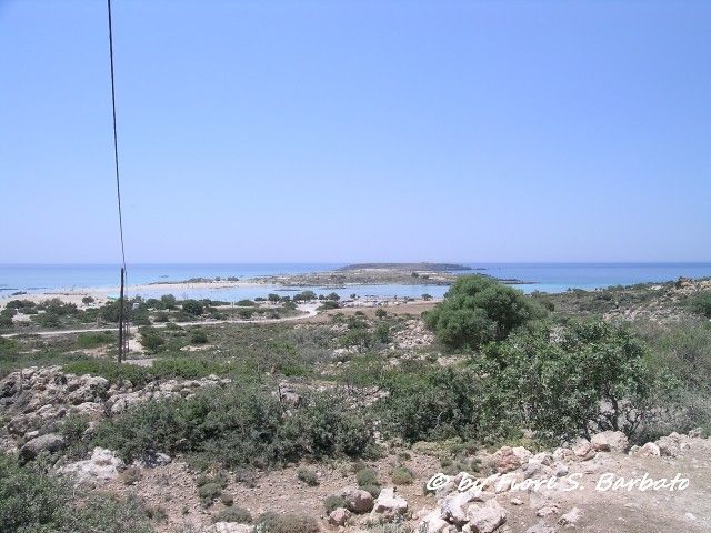 Crete (GR), 2006, Elafonisi, l'isola, la spiaggia rosa e il Monastero di Chrisoskalitissa.