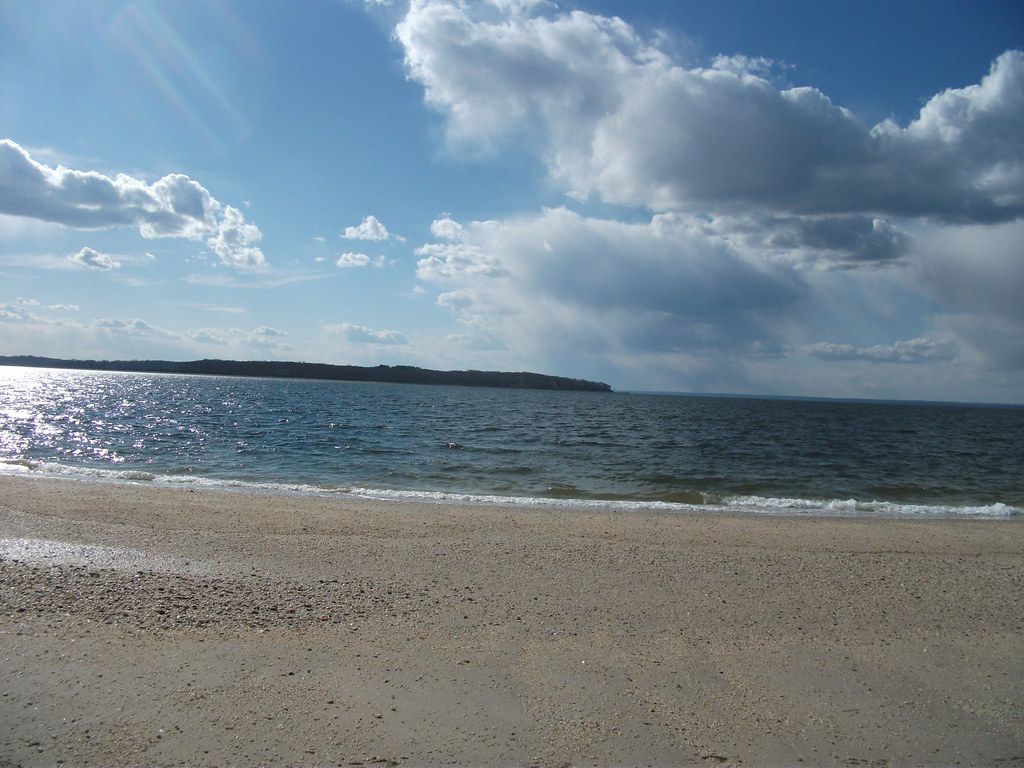 Prices Bend Beach - Eatons Neck, Long Island, New York