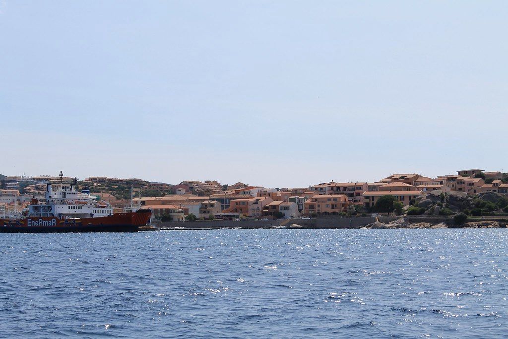 Sailing from Capo d'Orso toward Cala Francese
