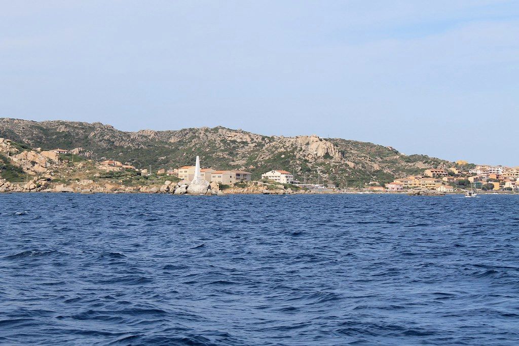 Sailing from Capo d'Orso toward Cala Francese
