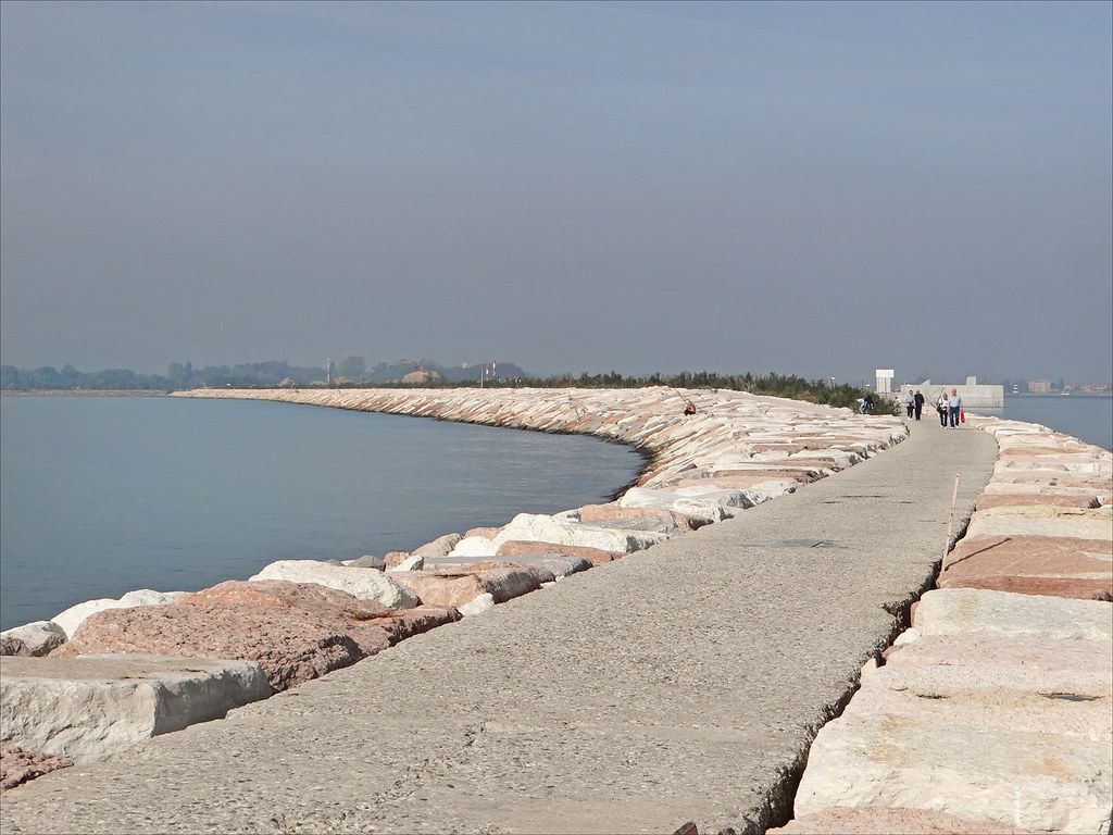 La digue de San Nicolo (Lido de Venise)