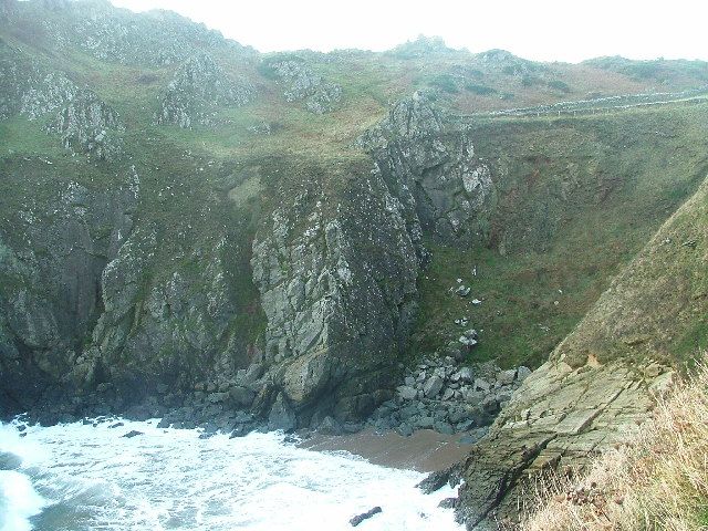 Elender Cove, Gammon Head