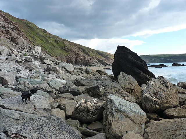 Boulders at the foot of the cliffs