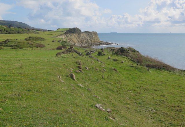 Coastal path from Binnel Bay