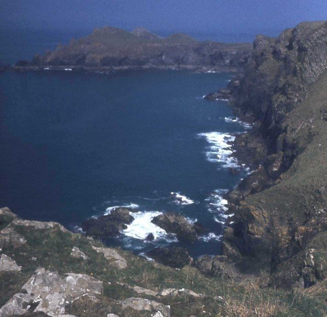 Cliffs between Pentire Point and Rumps Point