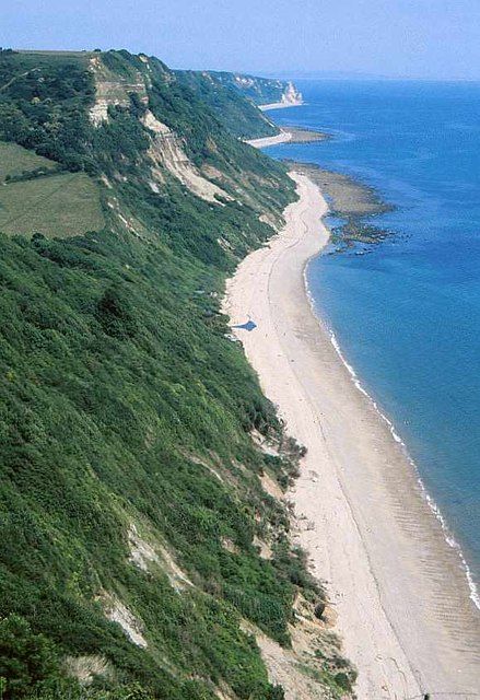 Lower Dunscombe Cliff seen from Higher Dunscombe Cliff