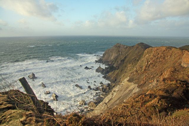 Small stream valley at cliff top