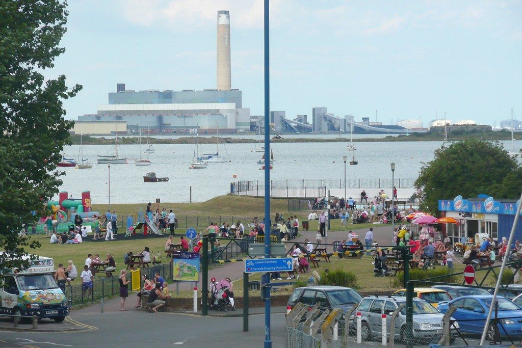 L2P_01_-_Gillingham_Strand