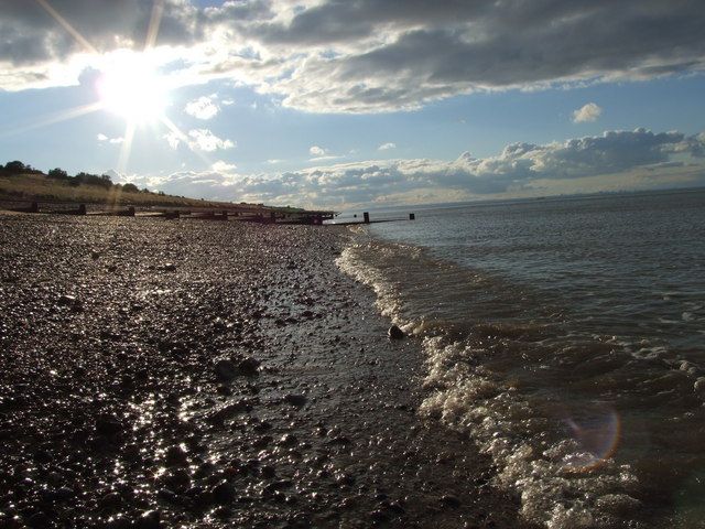 Along the shoreline. Minster-on-Sea