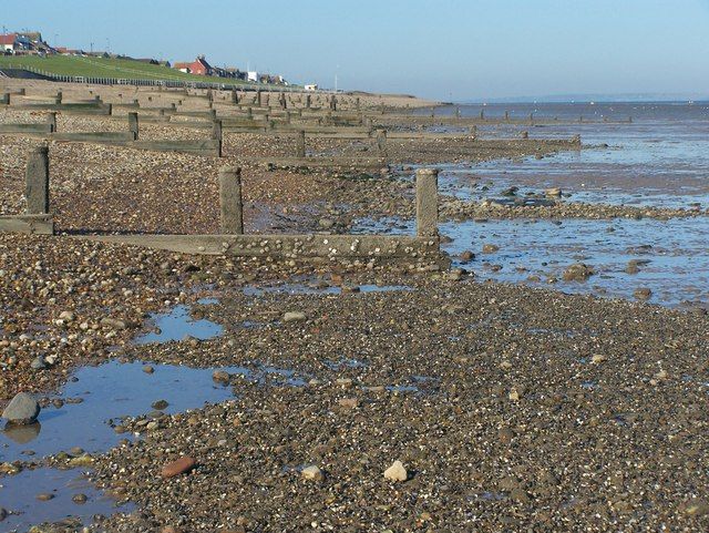Promenade and beach huts, Minster