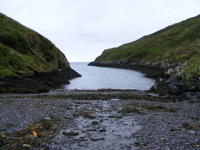 Narrow inlet at Trafraska - Baltimore Townland