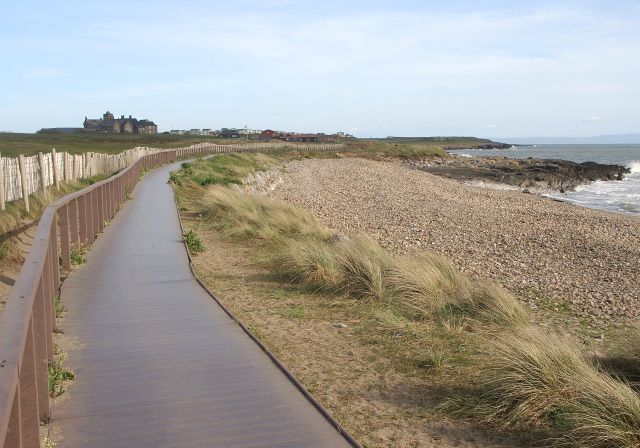 Boardwalk between Rest Bay and Pink Bay