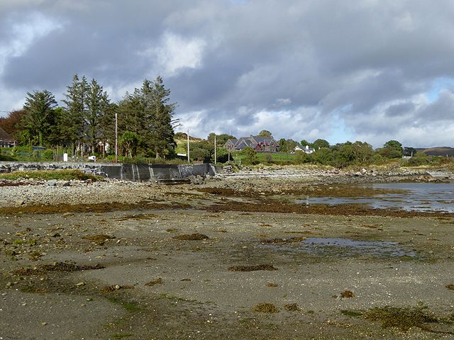 Shoreline near Ahakista