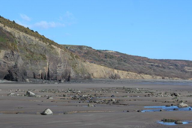 Western end of Marros Sands