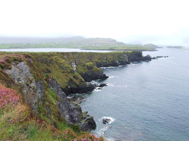 South side of Foilhomurrin Bay