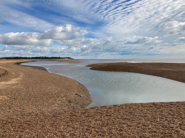 Shingle on the beach near Felixstowe Ferry