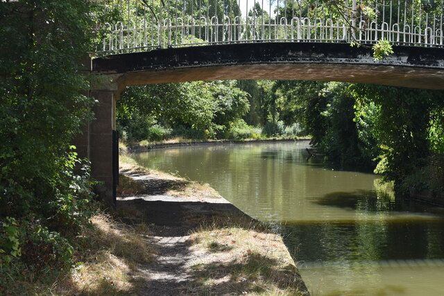 Bridge 86 on the Grand Union Canal