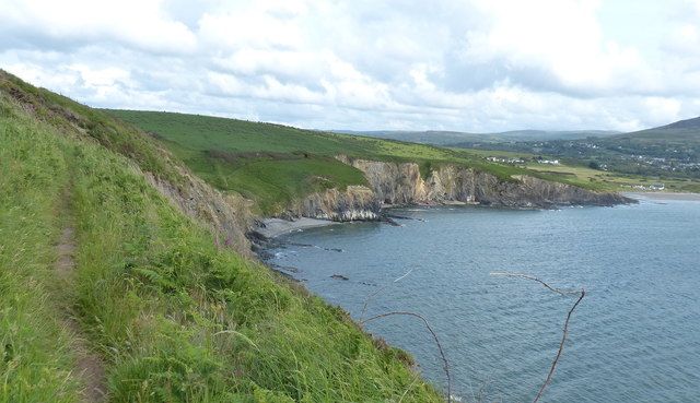 Cliffs at Newport Bay