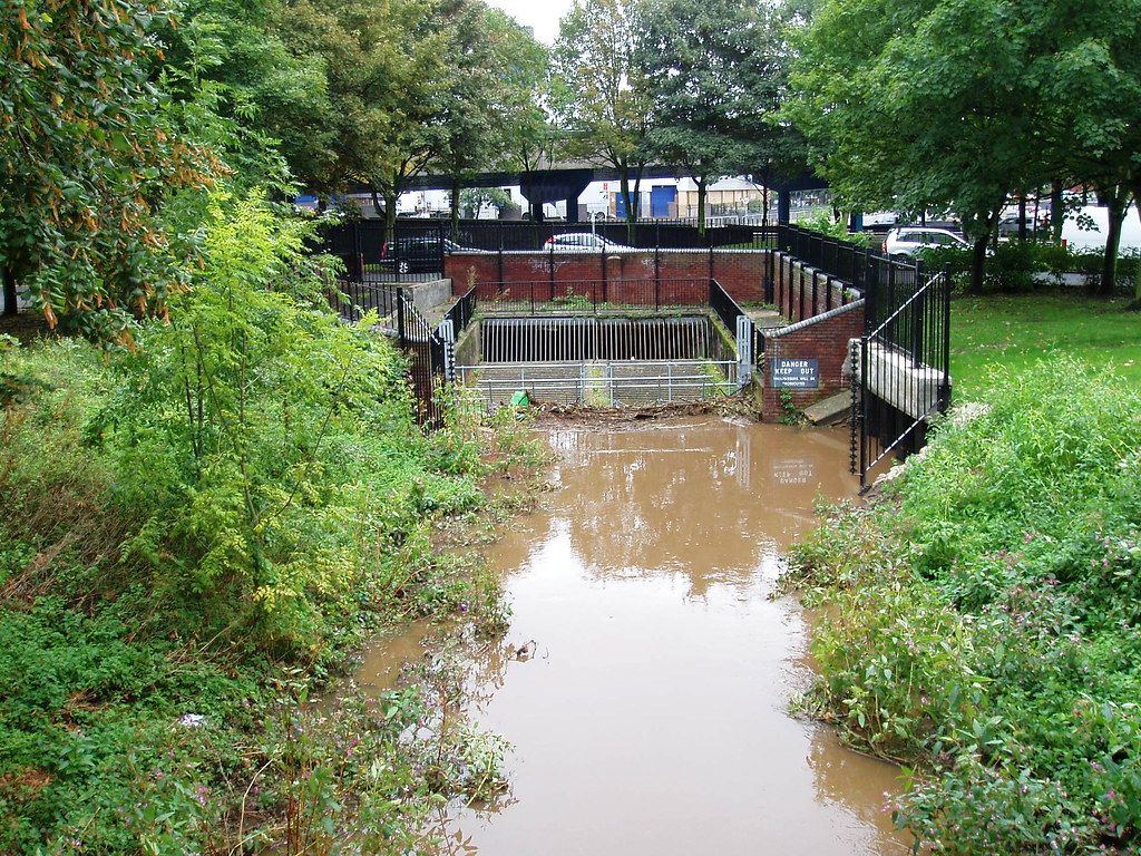 Spon End