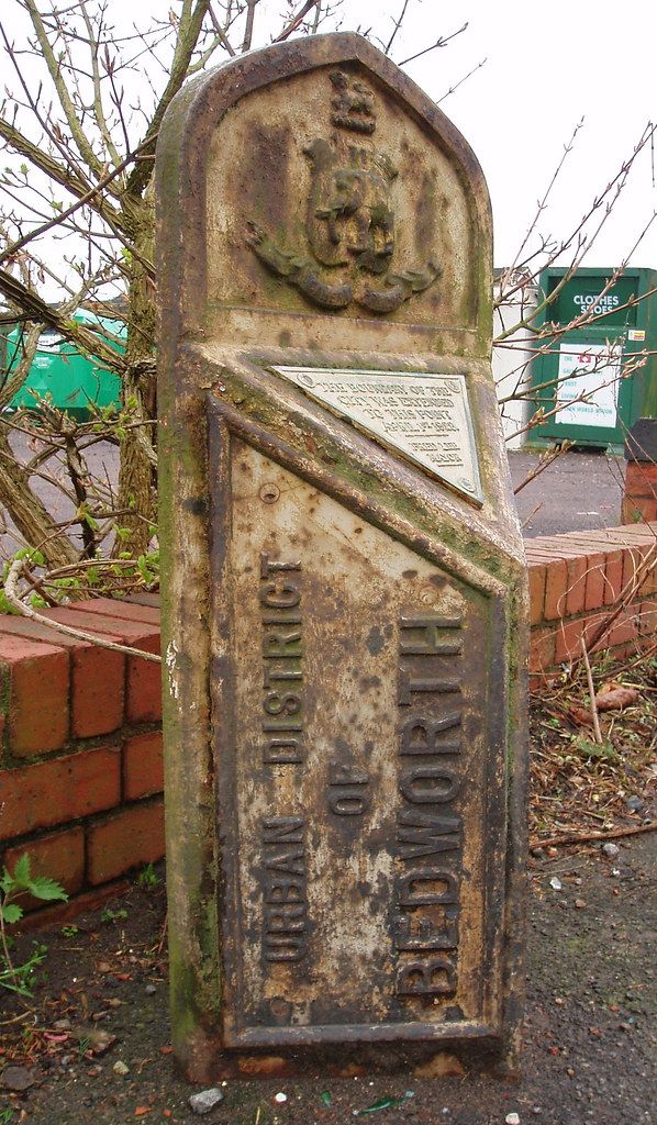 Inscription Plate Hawkesbury Lane Parrotts Grove 1928 SP364841