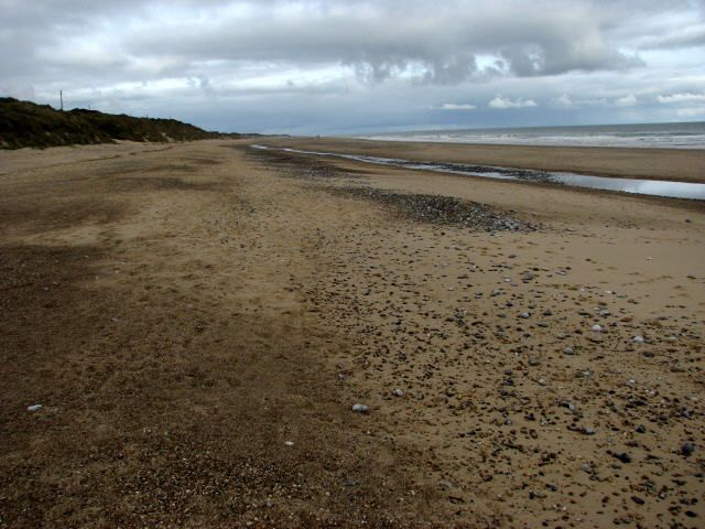 Scratby Beach below The Esplanade