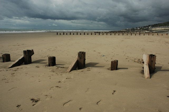 Groynes on the beach at Barmouth