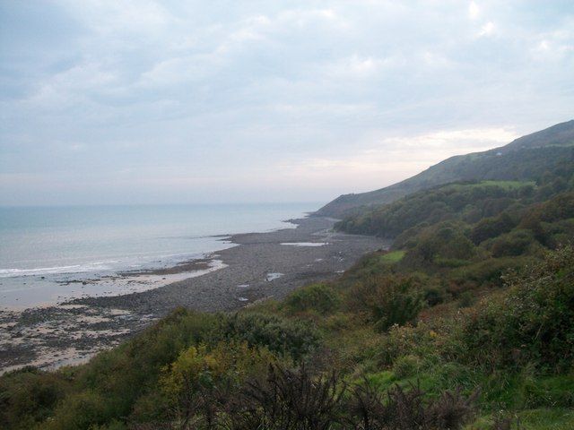 The beach below Mynydd y Graig