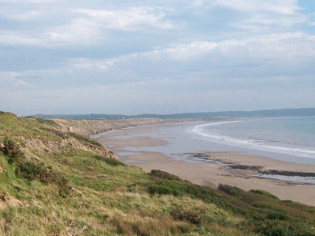 The western side of Hell's Mouth/Porth Neigwl
