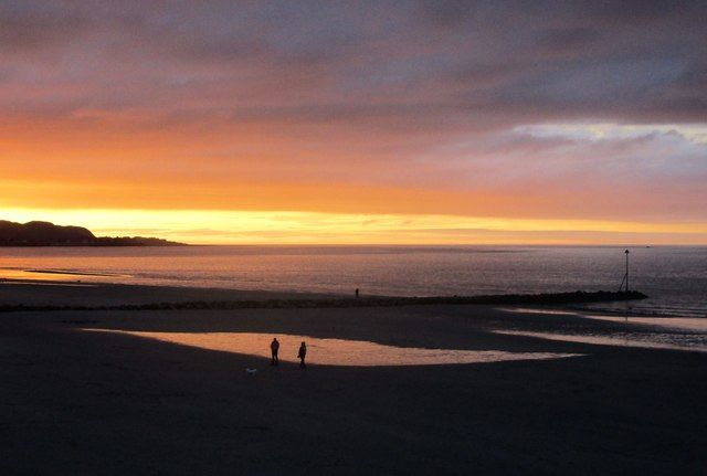 Traeth Bae Colwyn / Colwyn Bay beach (4)