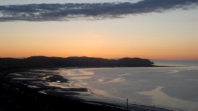 Machlud dros Fae Colwyn / Sunset over Colwyn Bay