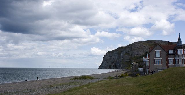 The beach at Penrhyn