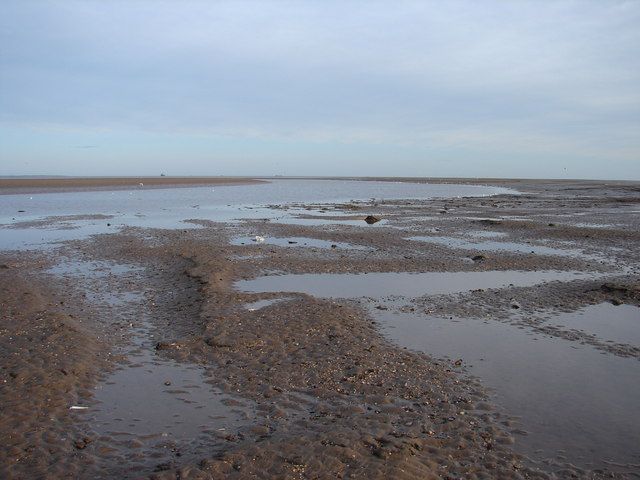 Outgoing tide at Cleethorpes