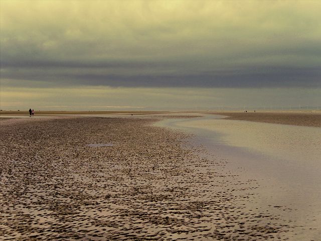 Formby Beach, Mad Wharf