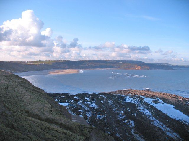 Towards Cayton Bay from Red Cliff Point