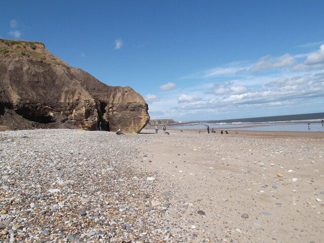Cave, Seaham Beach
