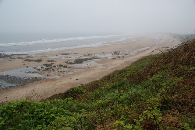 The beach south of Birling Carrs