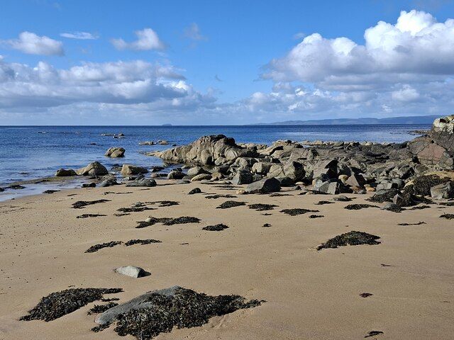 Rocks on beach near Torrylinnwater Foot