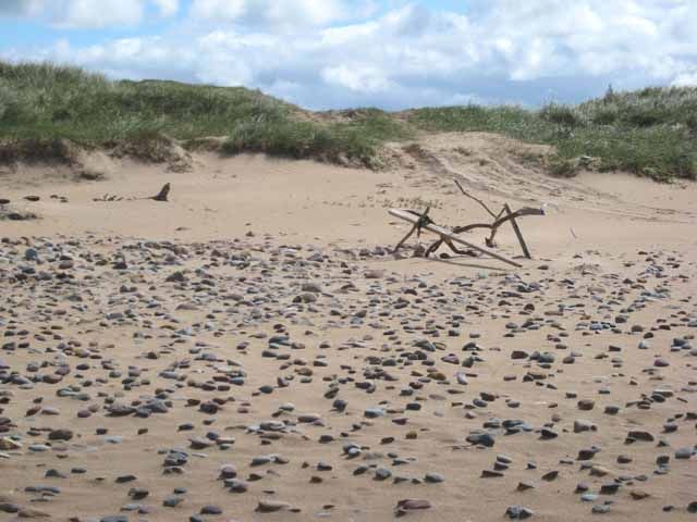 Gap in the dunes