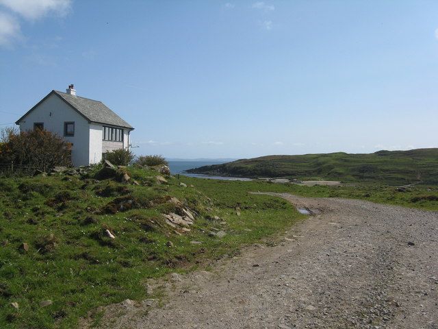 Home in scenic setting west of Aros Bay